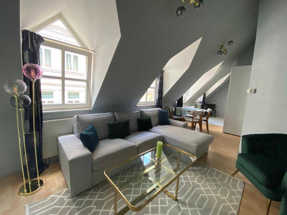 Centre Serviced Apartament *